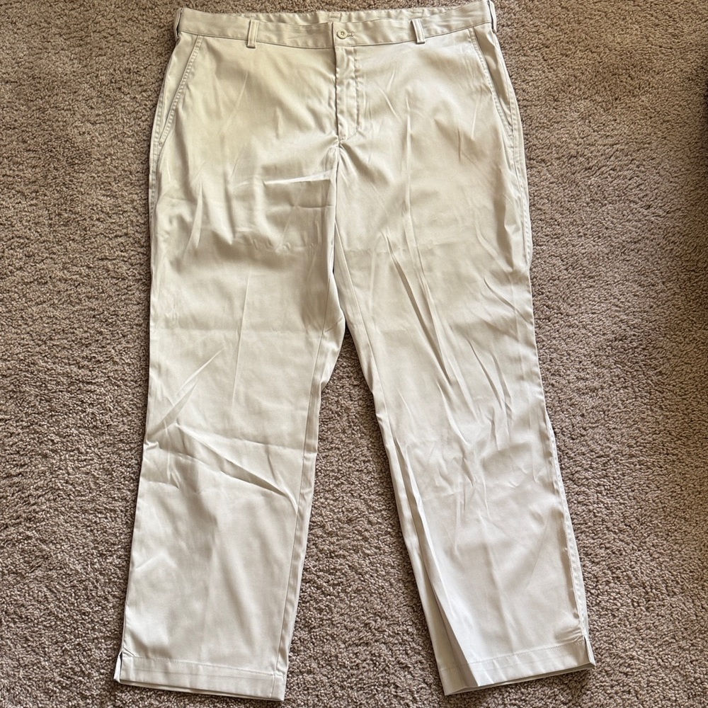 Nike Golf Men's Cream Chinos